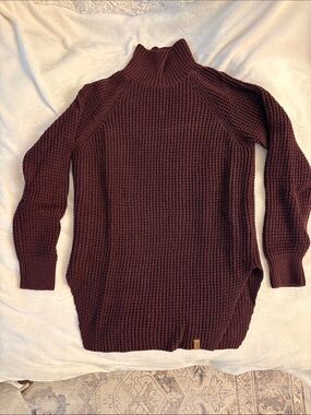 NWT Roots Fraser Waffle Turtleneck Sweater - Deep Burgundy